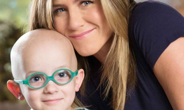 20141118110121Jennifer_Aniston_St__Jude_Children__s_Research_Hospital
