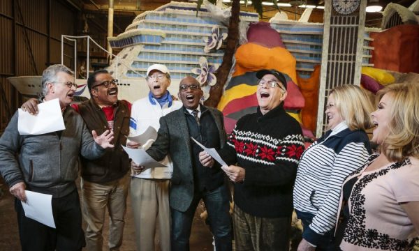 20141231100633The_Love_Boat_cast