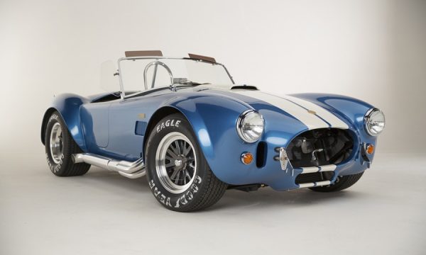 2015011912263750th_anniversary_shelby_cobra