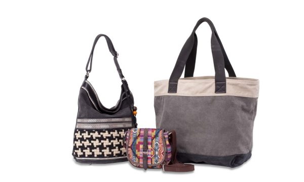 20150227123006TOMS_bags