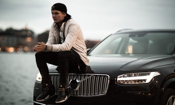 20150508123440Avicii_and_Volvo