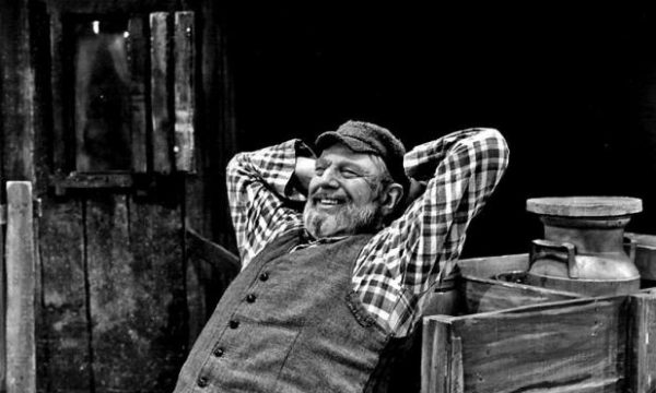 20150721170650Theodore_Bikel
