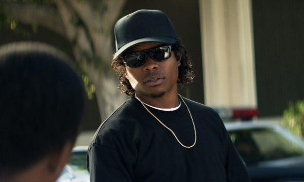 20150811204157Straight_Outta_Compton_movie_review_by_Lucas_Mirabella