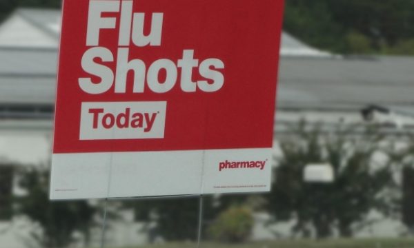 20150825130022Flu_vaccine