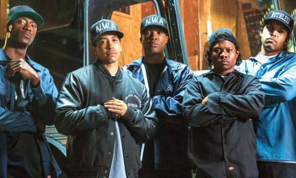 20150831124545box_office___straight_outta_compton