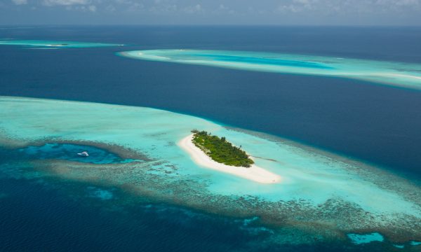 Four Seasons Hotels and Resorts Maldives