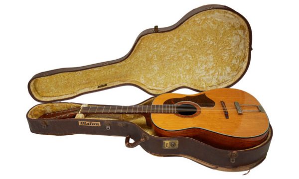 BEATLES GUITAR, JULIEN'S AUCTION