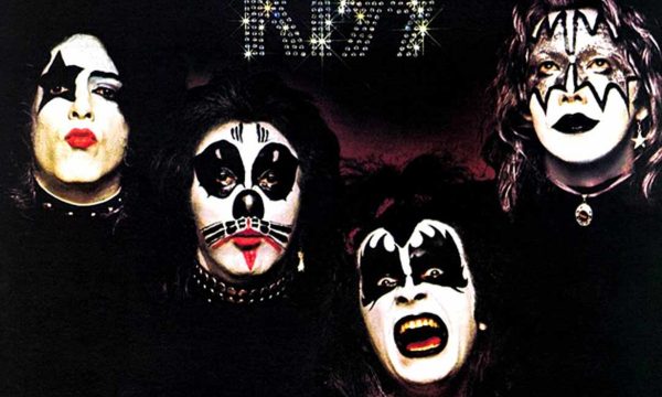 kiss