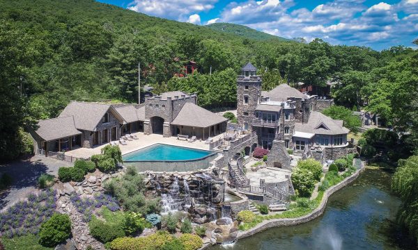 new york castle, derek jeter