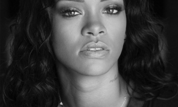 rihanna, smurf movie, smurfette