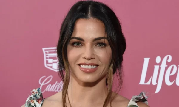 Jenna-Dewan-Red-Carpet-Publicity-H-2022