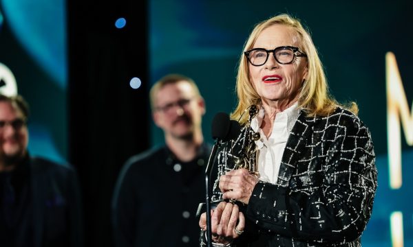 Amy Madigan receives the Distinguished Artisan Award from Zach Cregger, Leo Satkovich, Melizah Wheat and Jason Collins at the 13th Annual MUAHS Awards at The Westin Bonaventure Hotel & Suites, Los Angeles on February 14, 2026 in Los Angeles, California. (Photo by Greg Doherty/Getty Images for The Make-Up Artists & Hair Stylists Guild (IATSE Local 706))