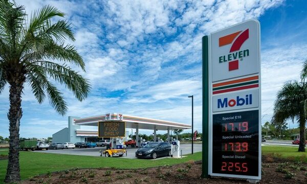7-Eleven International LLC announced today the successful completion of its acquisition of 7-Eleven Australia convenience stores.