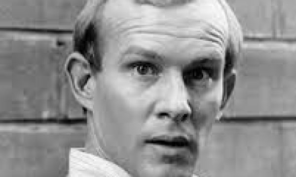 Tom Smothers