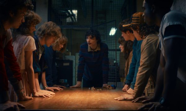 STRANGER THINGS: SEASON 5 STRANGER THINGS: SEASON 5. (L to R) Joe Keery as Steve Harrington, Natalia Dyer as Nancy Wheeler, Charlie Heaton as Jonathan Byers, Maya Hawke as Robin Buckley, Finn Wolfhard as Mike Wheeler, Winona Ryder as Joyce Byers, Noah Schnapp as Will Byers, Gaten Matarazzo as Dustin Henderson, and Caleb McLaughlin as Lucas Sinclair in Stranger Things: Season 5. Cr. COURTESY OF NETFLIX © 2025