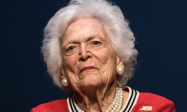 Jeb Bush Campaigns With Mother Barbara Bush One Day Before SC Primary