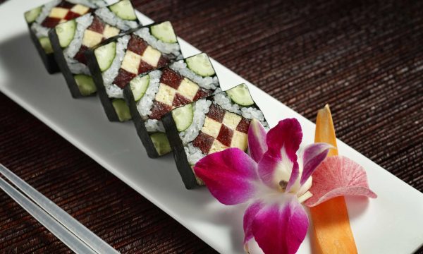 chefs-combination-sushi-roll-7-hr