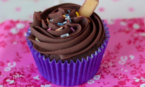 food-purple-chocolate-dessert