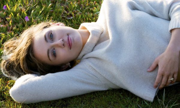 miley-cyrus-malibu-2017-official