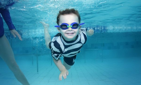 kids swimming lessons