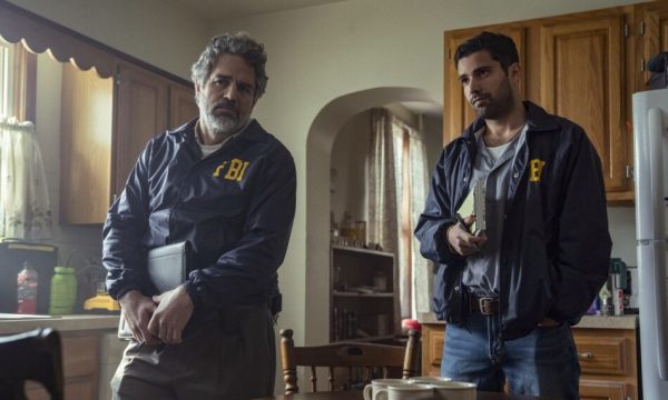 task-season-1-mark-ruffalo-fabien-frankel-1014x570