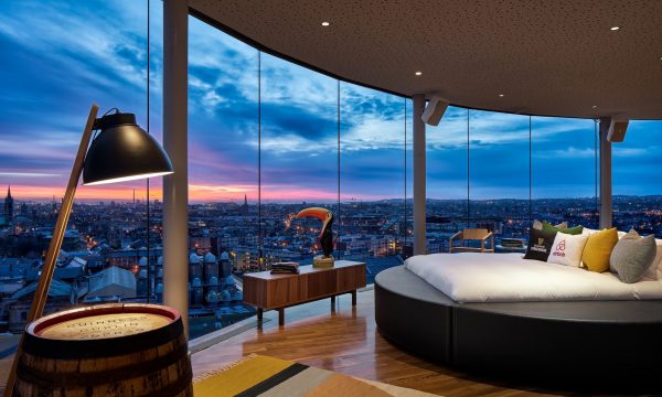 Gravity Bar